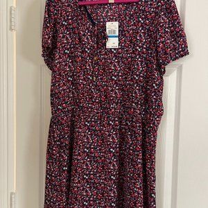 Michael Kors NWT dress. Size XL. Red and Blue